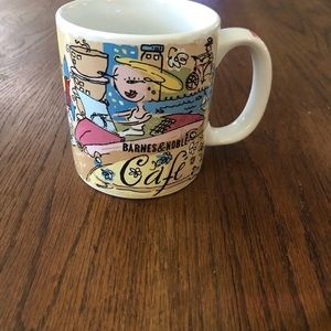 Great design and condition, Barnes and Noble coffee cup!